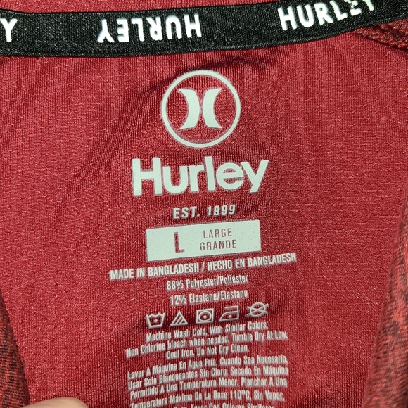 Lot Of 4 Hurley Items- 2 XL T Shirts, 1 L Polo shirt, 1 Size 40 Board Shorts - Picture 3 of 8